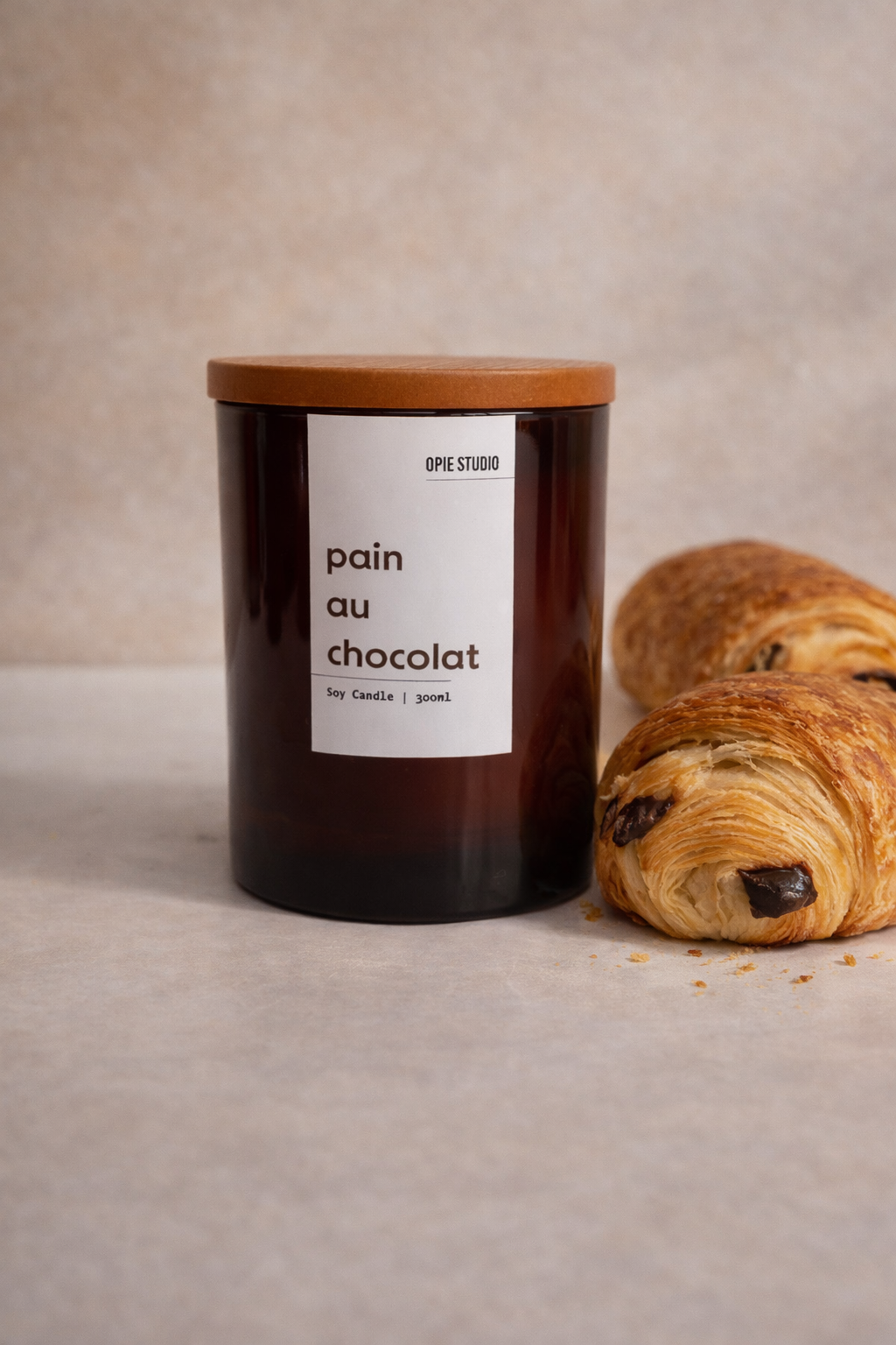 Pain Au Chocolat Candle